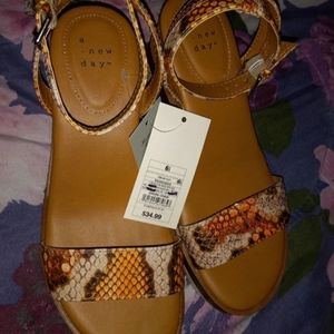 Women's sandals